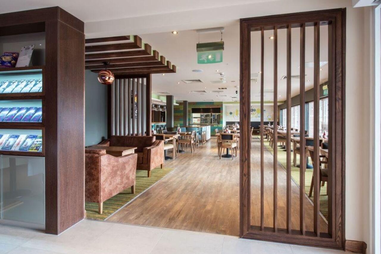 Premier Inn Isle Of Wight Sandown Шанклін Екстер'єр фото