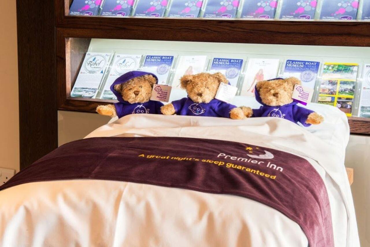 Premier Inn Isle Of Wight Sandown Шанклін Екстер'єр фото